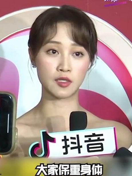 蓝盈莹娱乐爆料了吗知乎,揭秘知乎热议背后的真相